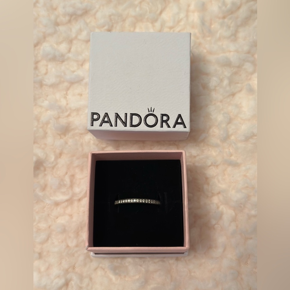 Pandora Silver Band with Sparkling Stones